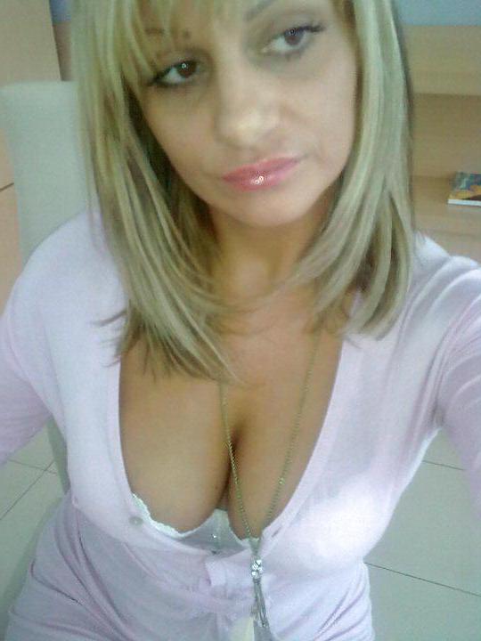25P Vesna MILF from Serbia VOL. 3