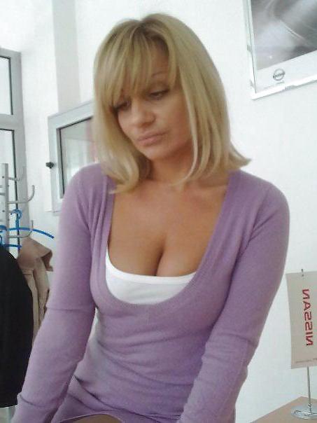 25P Vesna MILF from Serbia VOL. 3