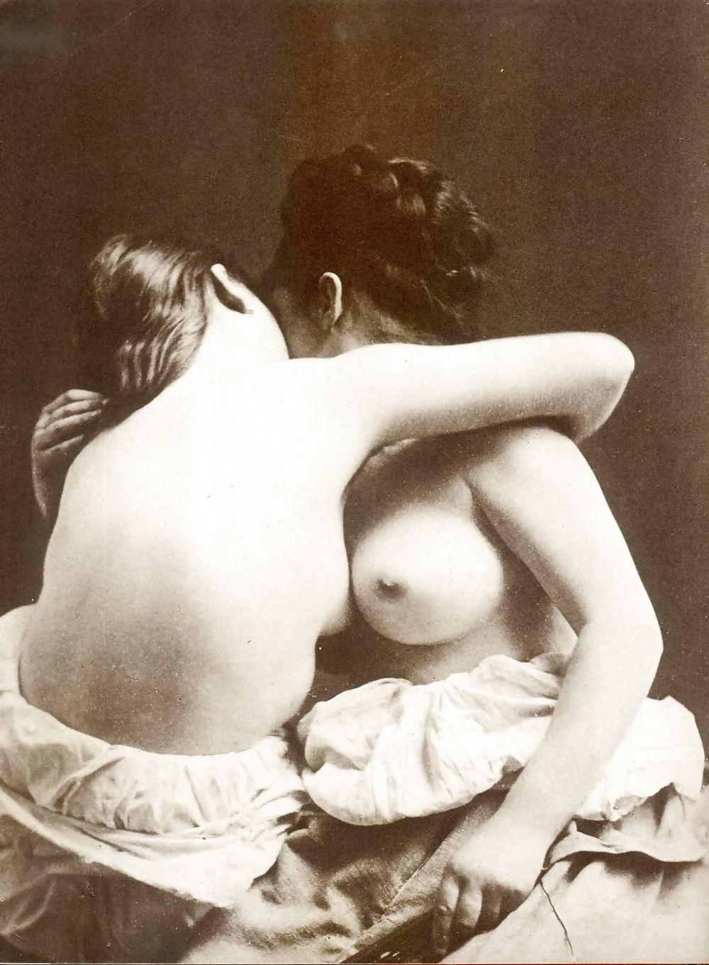 25P Vintage Erotica