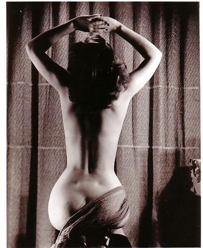 25P Vintage Erotica