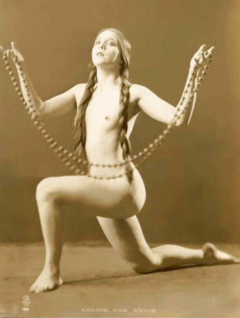 25P Vintage Erotica