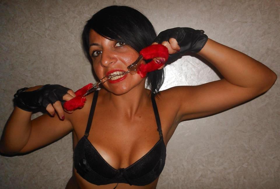 14P Italian girl: Mariella