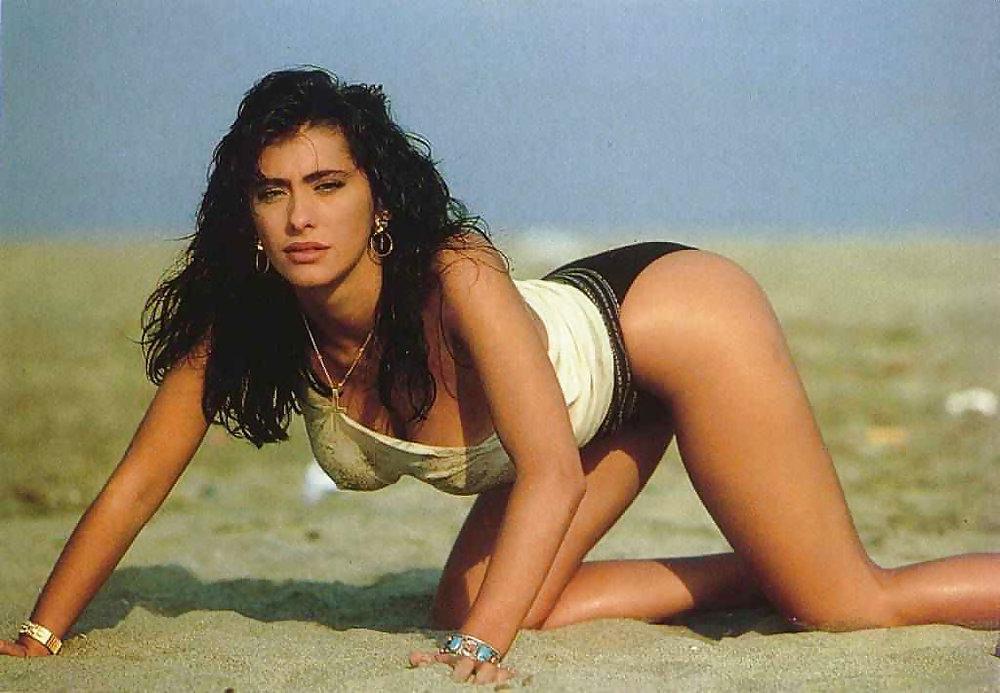 25P Italian boobies - Sabrina Salerno