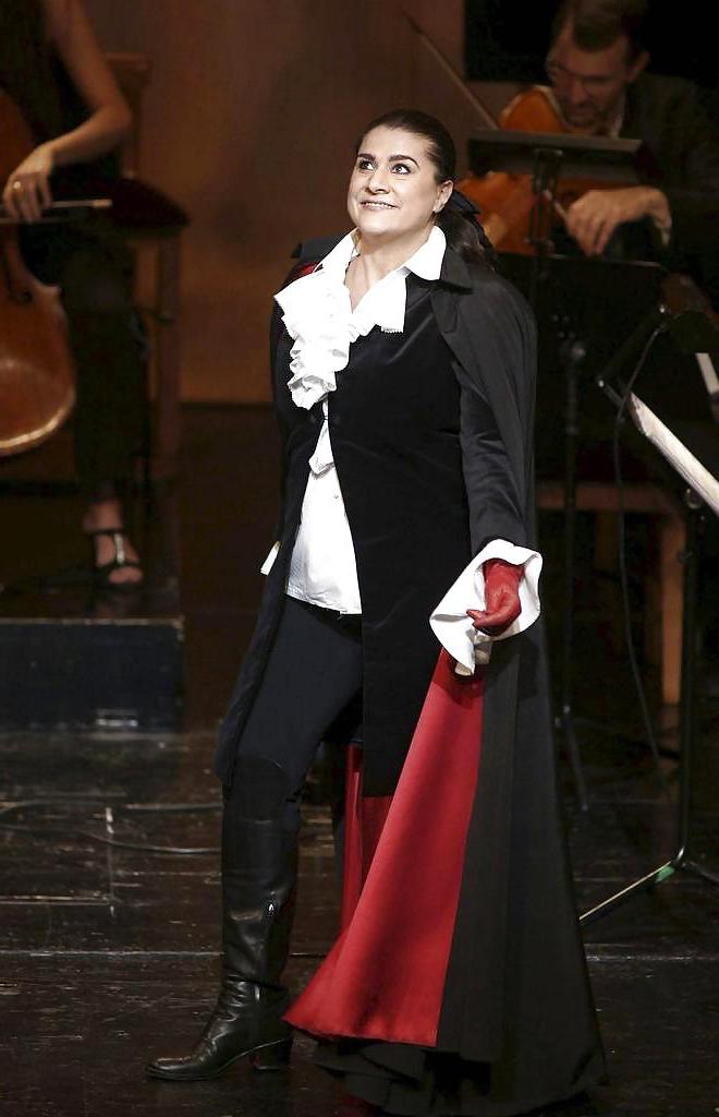 12P Cecilia Bartoli - Famous Italian Mezzosopranist