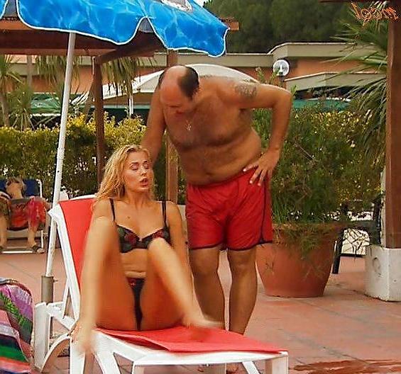 19P Italian Milf Valeria Marini 5