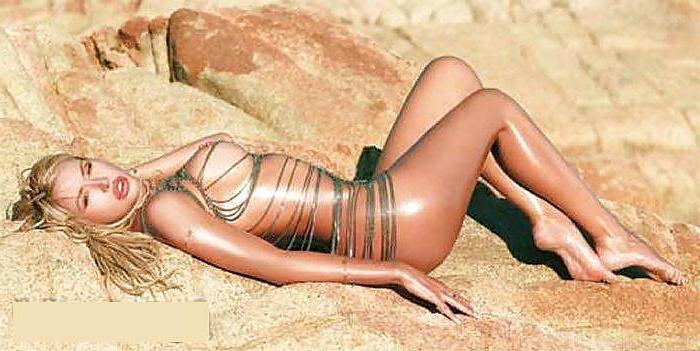 17P Italian Milf Valeria Marini 6