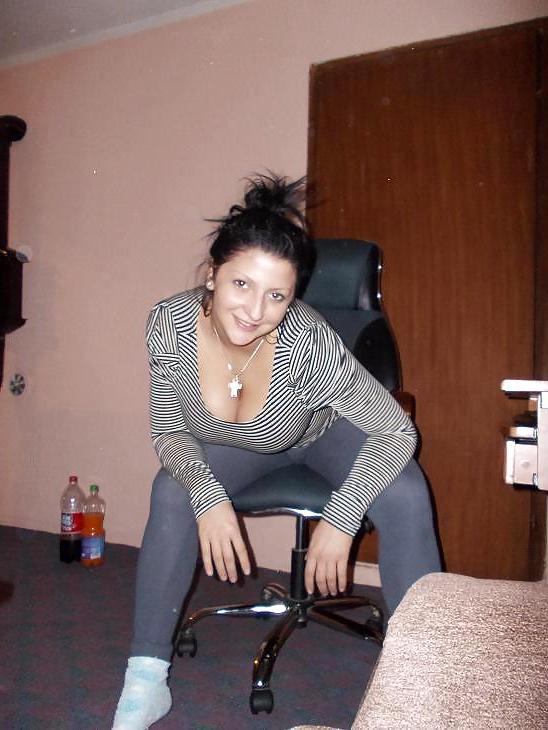 14P Italian girl: Rosanna 