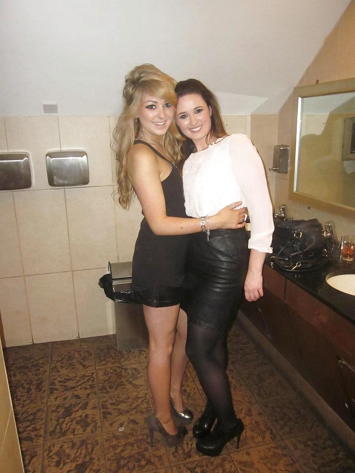 25P Hot irish chicks