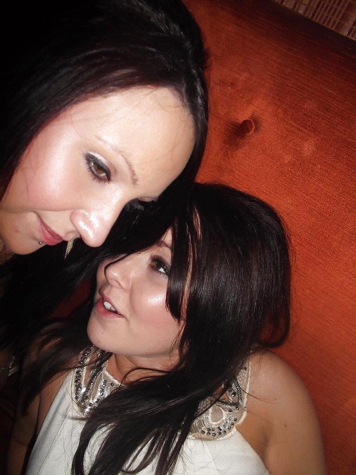 25P Hot irish chicks