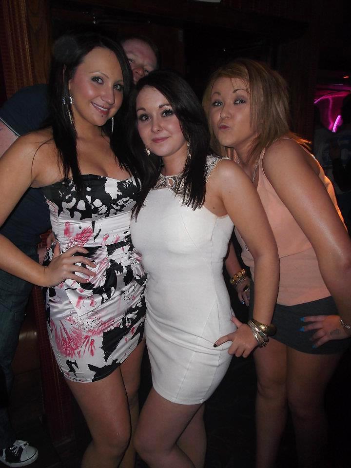 25P Hot irish chicks