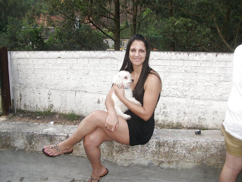 18P How do you fuck this mature mom Angela?
