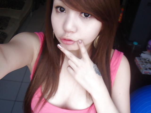 15P Taiwan Hot Girl Cavdy