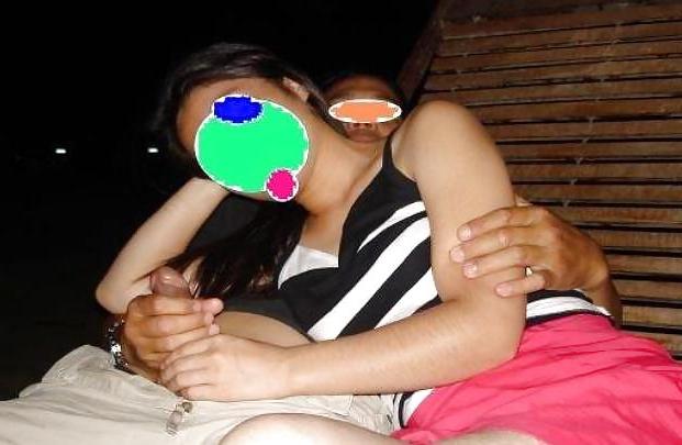 10P Cuckold At The Beach