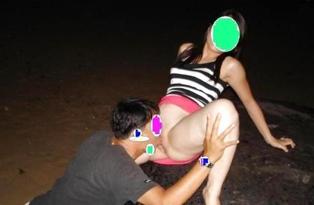 10P Cuckold At The Beach