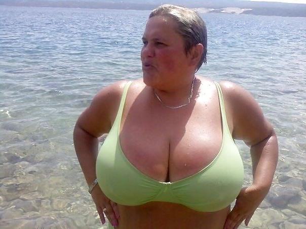 19P Mature-BBW-Ladies 376