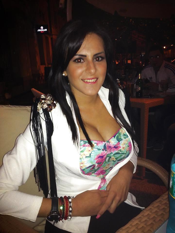 4P Italian girl: florentina