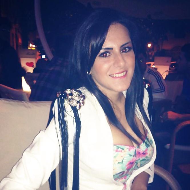 4P Italian girl: florentina