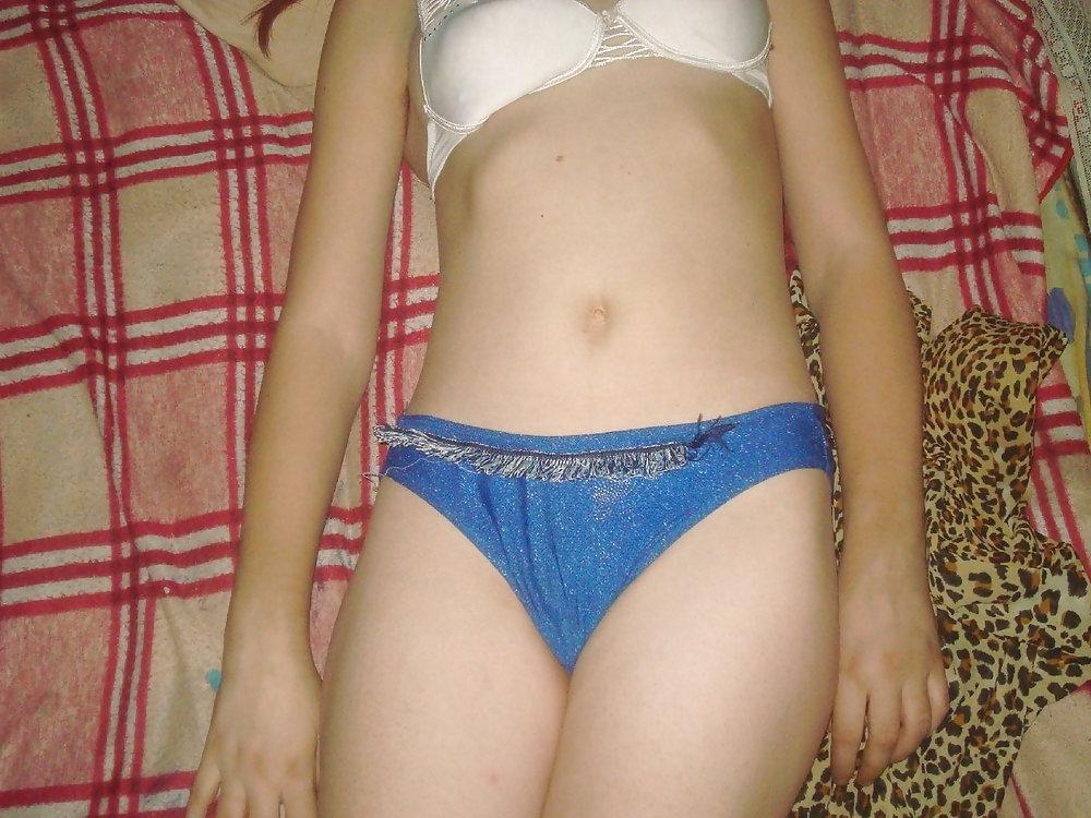 16P Russian poor girl