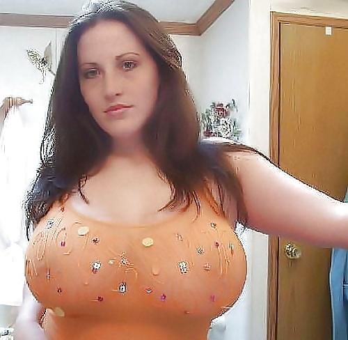 25P Big Tits hiding behind clothes!! 