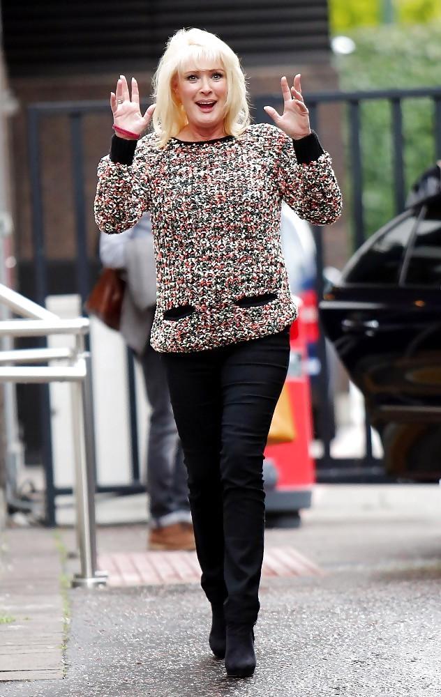 25P Bev Callard TV's sexiest MILF GILF