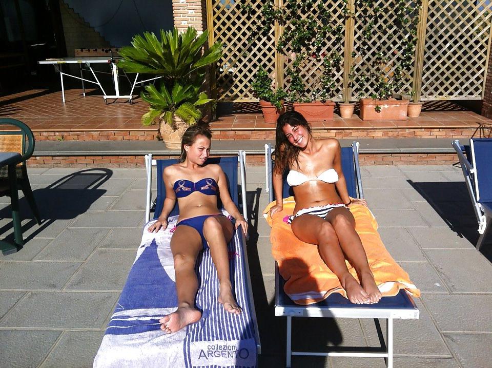 24P Italian girl: sofia