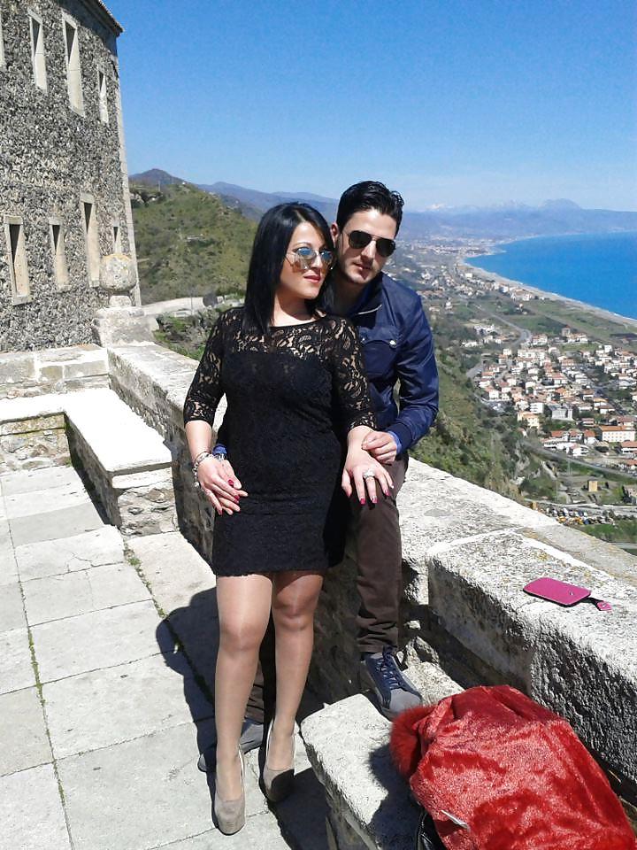 22P Italian women: lucia