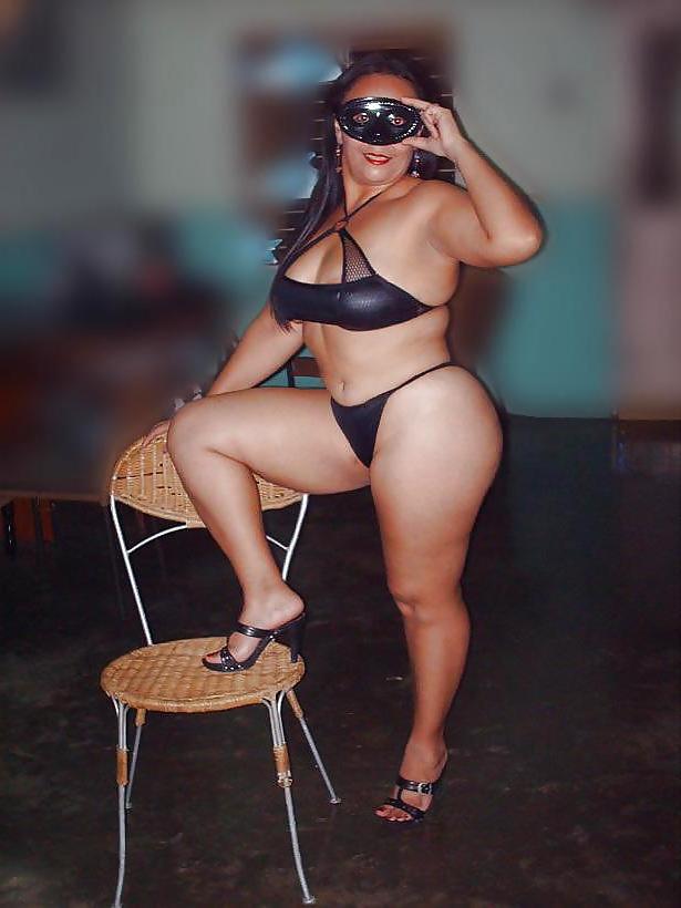 19P Professora de Portugues (Portuguese Teacher)