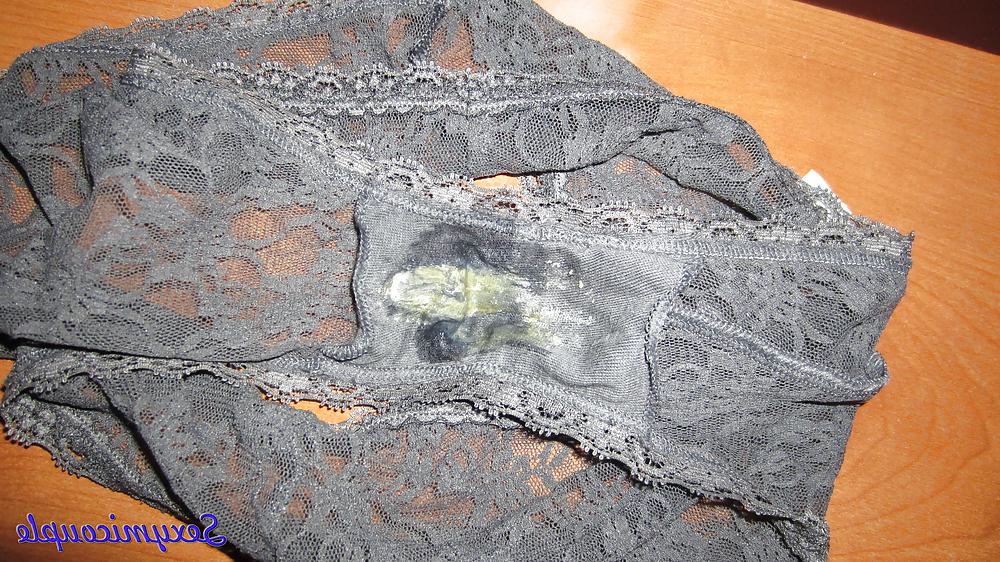 25P Black Lace Creampie