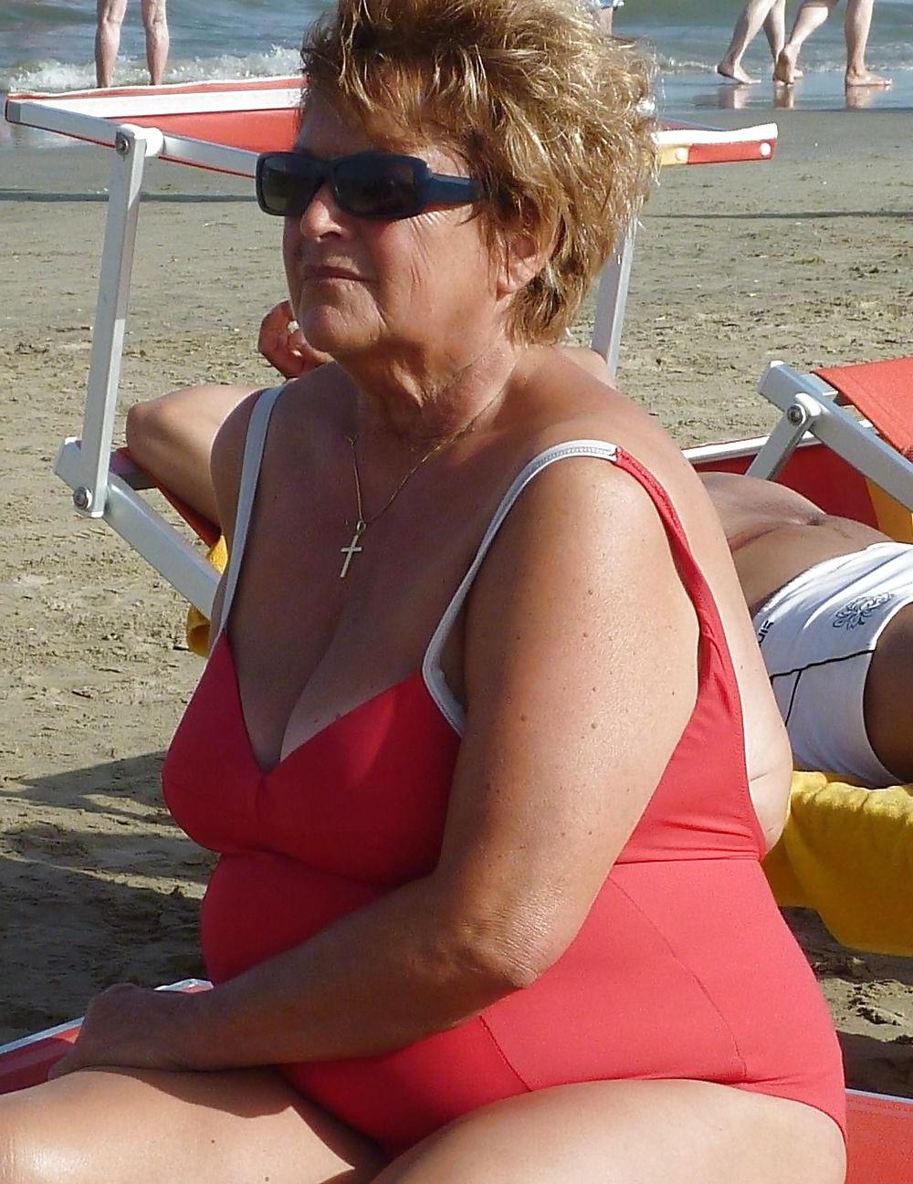 20P Mature-BBW-Ladies 402