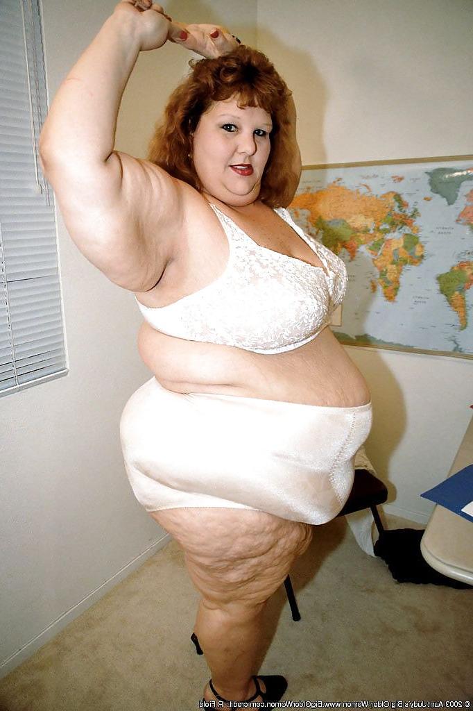 20P Mature-BBW-Ladies 402