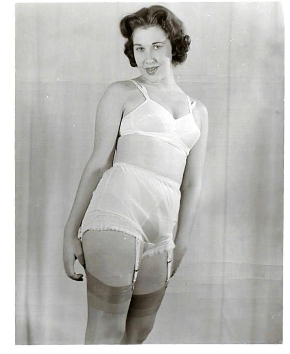 25P Vintage Stockings,panties and pussy