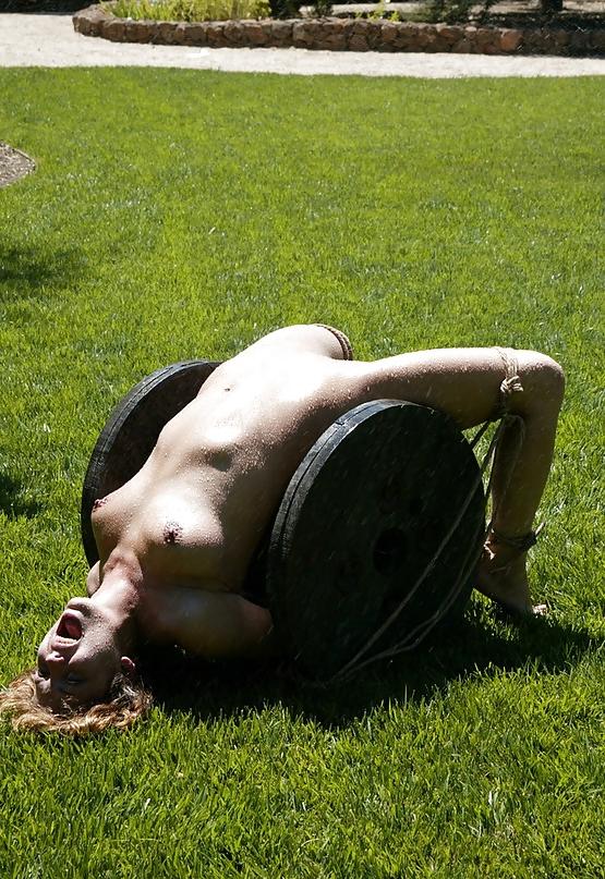 25P Bound Outdoors