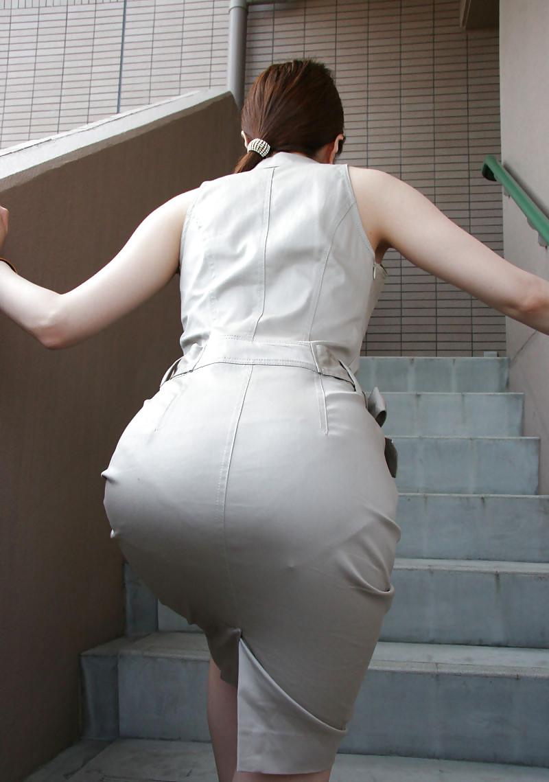 17P Sexy VPL Visible panty lines