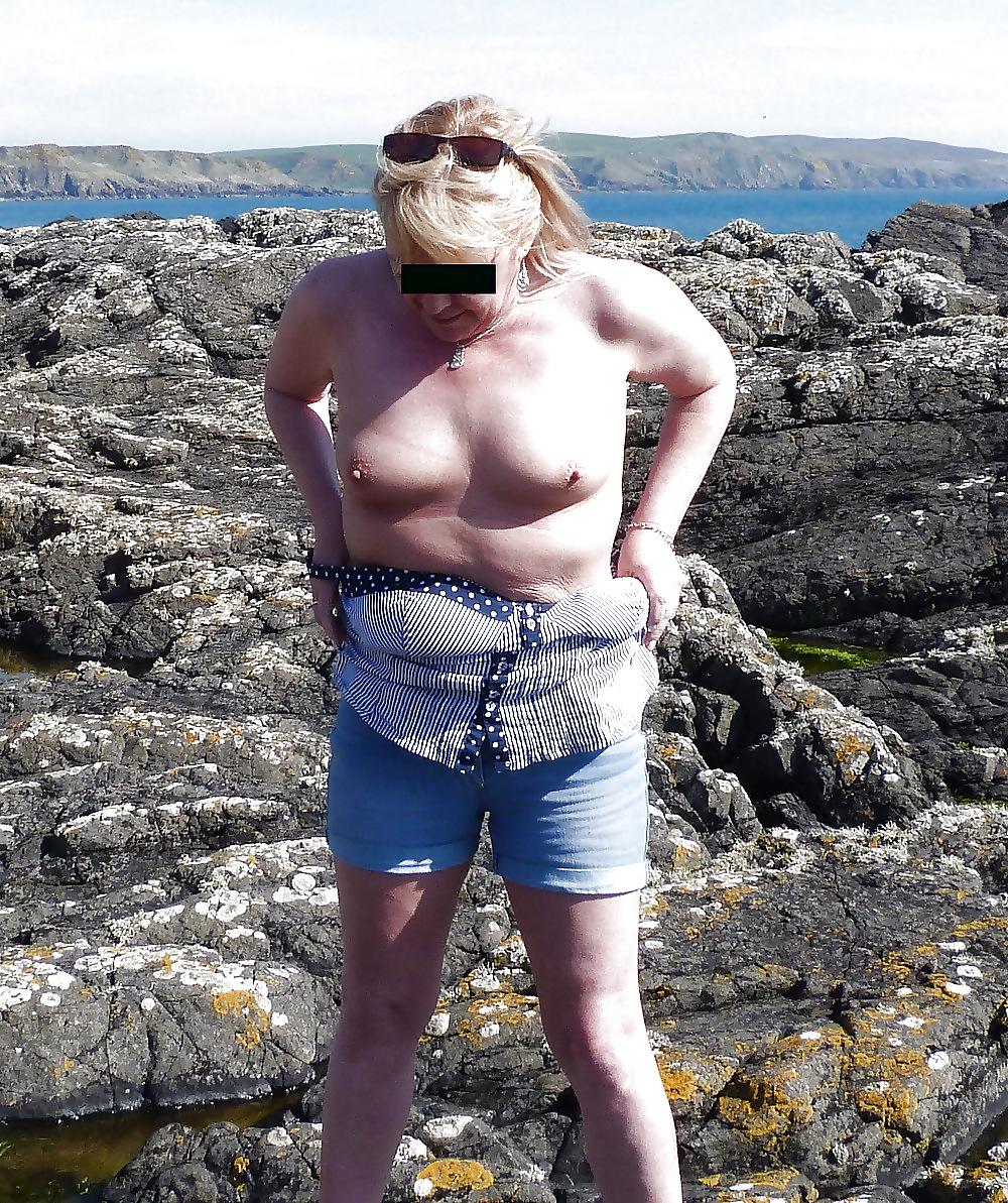 25P Matures of all shapes and sizes hairy and shaved 37