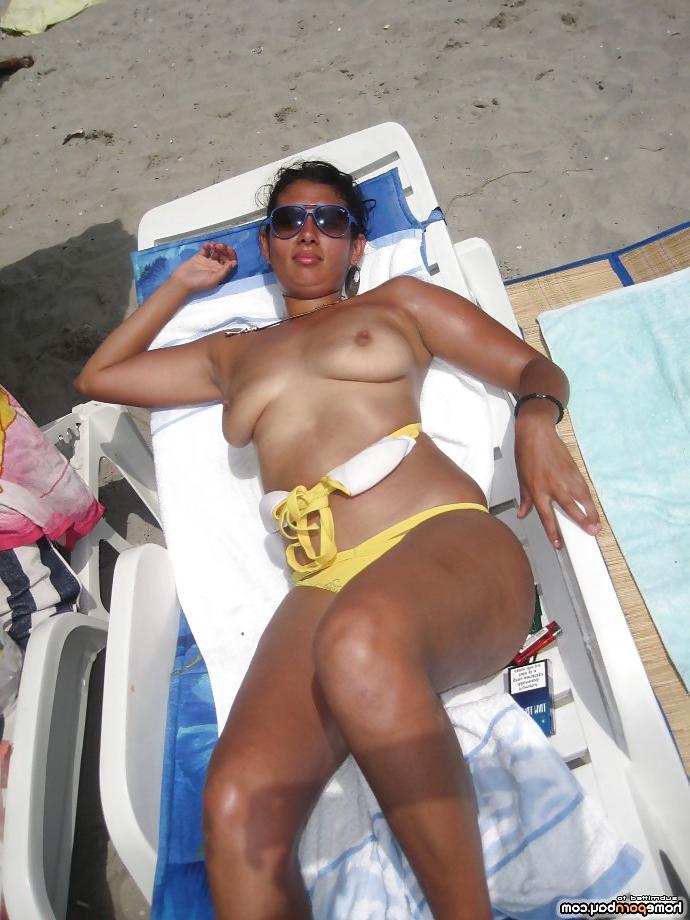 16P Tanned honey sunbathing