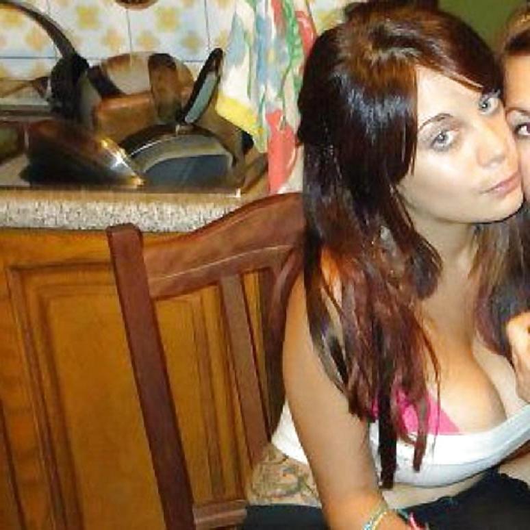 13P Italian girl: Donna