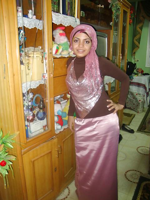 9P Hot milf amateur beach from egypt
