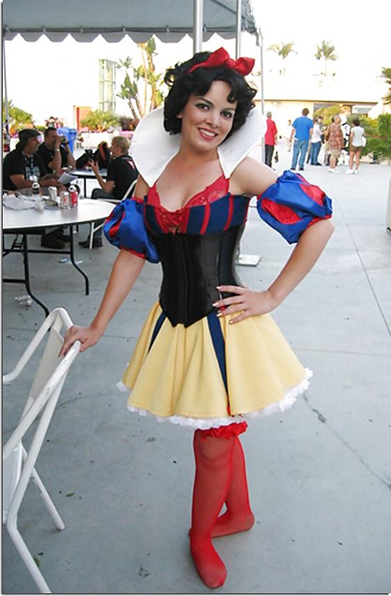25P Snow White