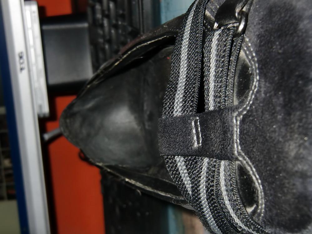 4P Exgfs black and white smelly ballerina flats