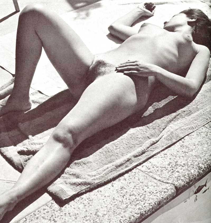 24P B&W Vintage 2