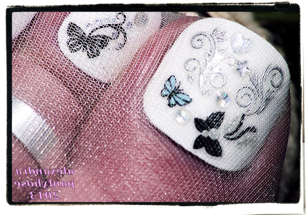 25P My legs and feet pantyhose  close up extreme
