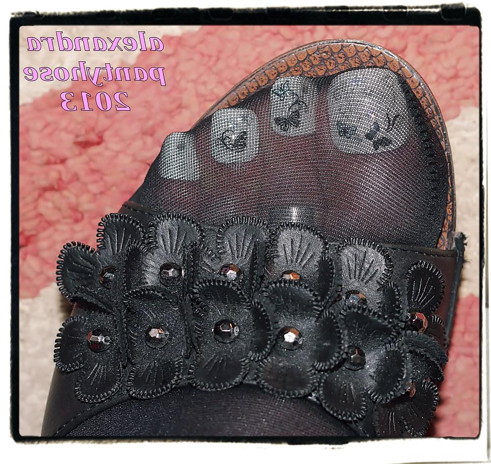 25P My legs and feet pantyhose  close up extreme