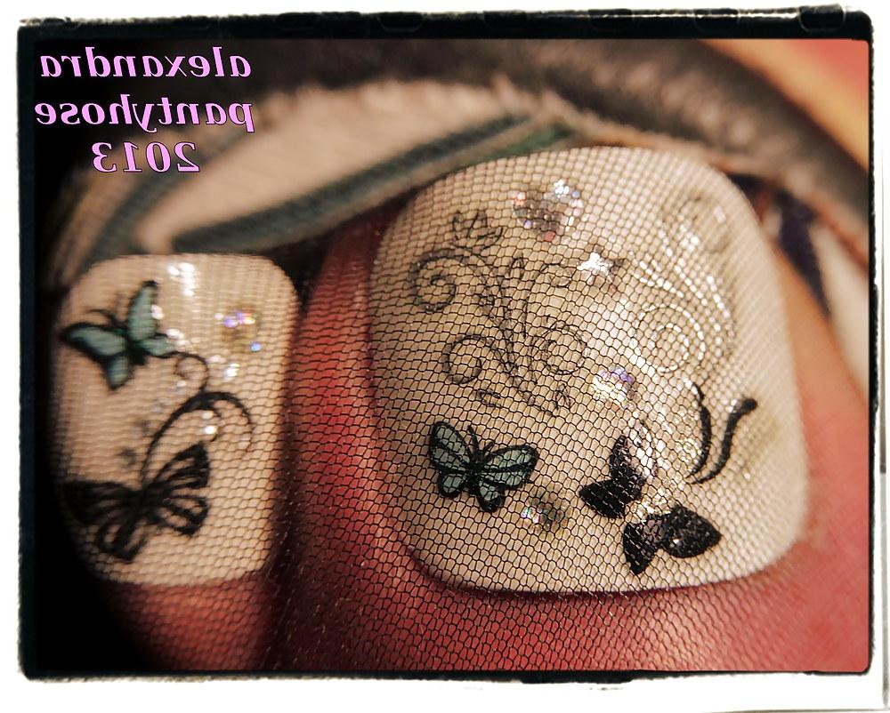 25P My legs and feet pantyhose  close up extreme
