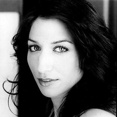 25P Chelsea Peretti - Mojitog