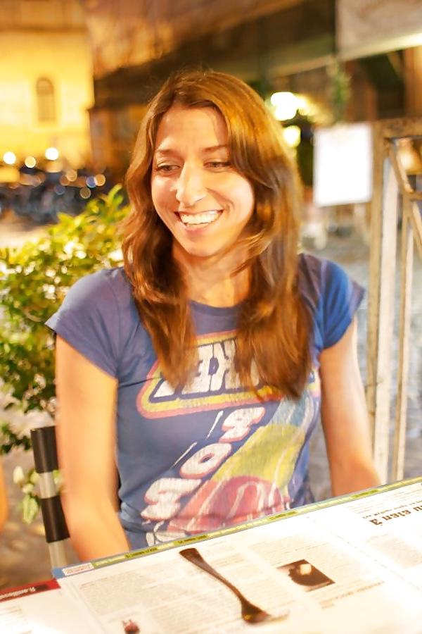 25P Chelsea Peretti - Mojitog