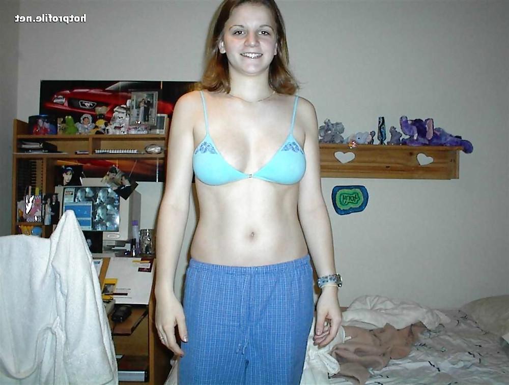 17P Exhibitionist girls