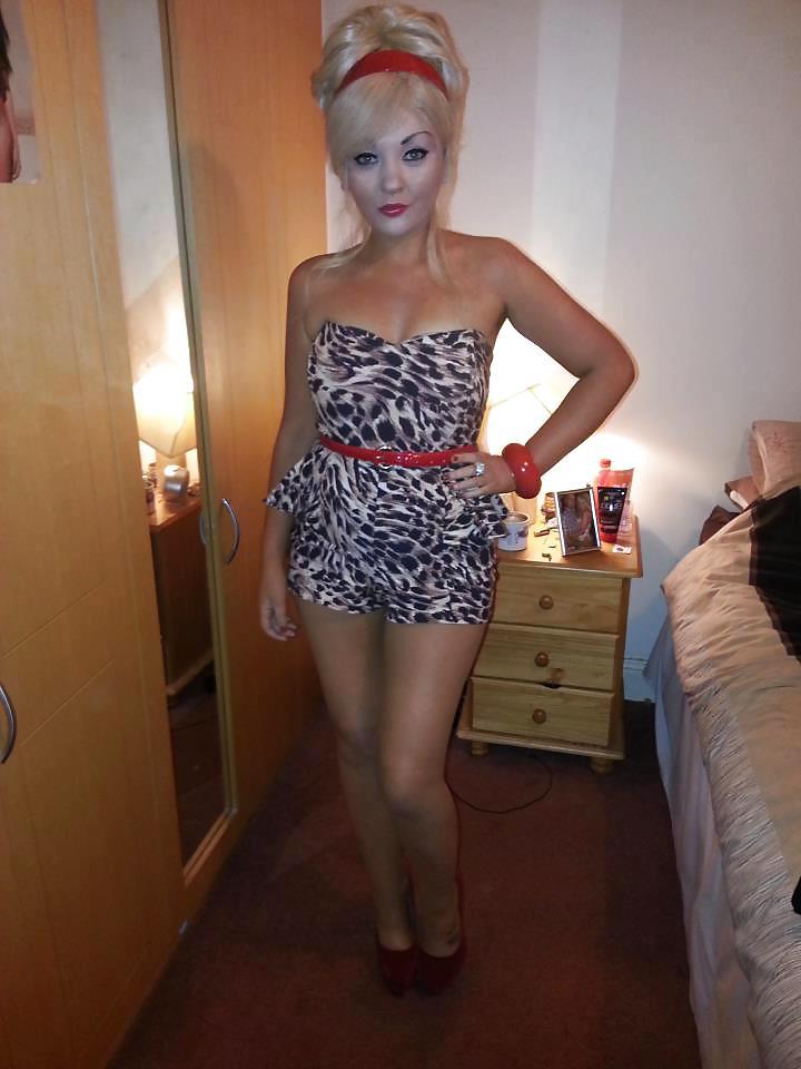 17P Irish slut emer needs blk cock4