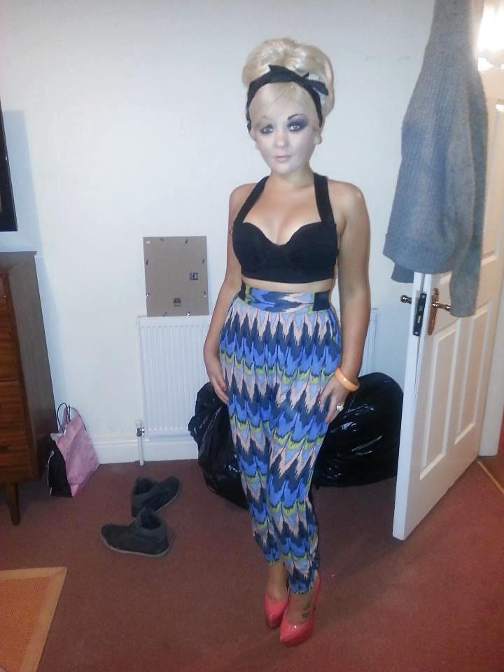 17P Irish slut emer needs blk cock4