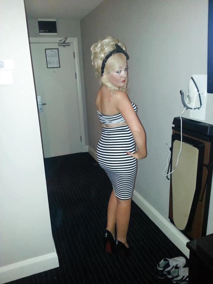 17P Irish slut emer needs blk cock4