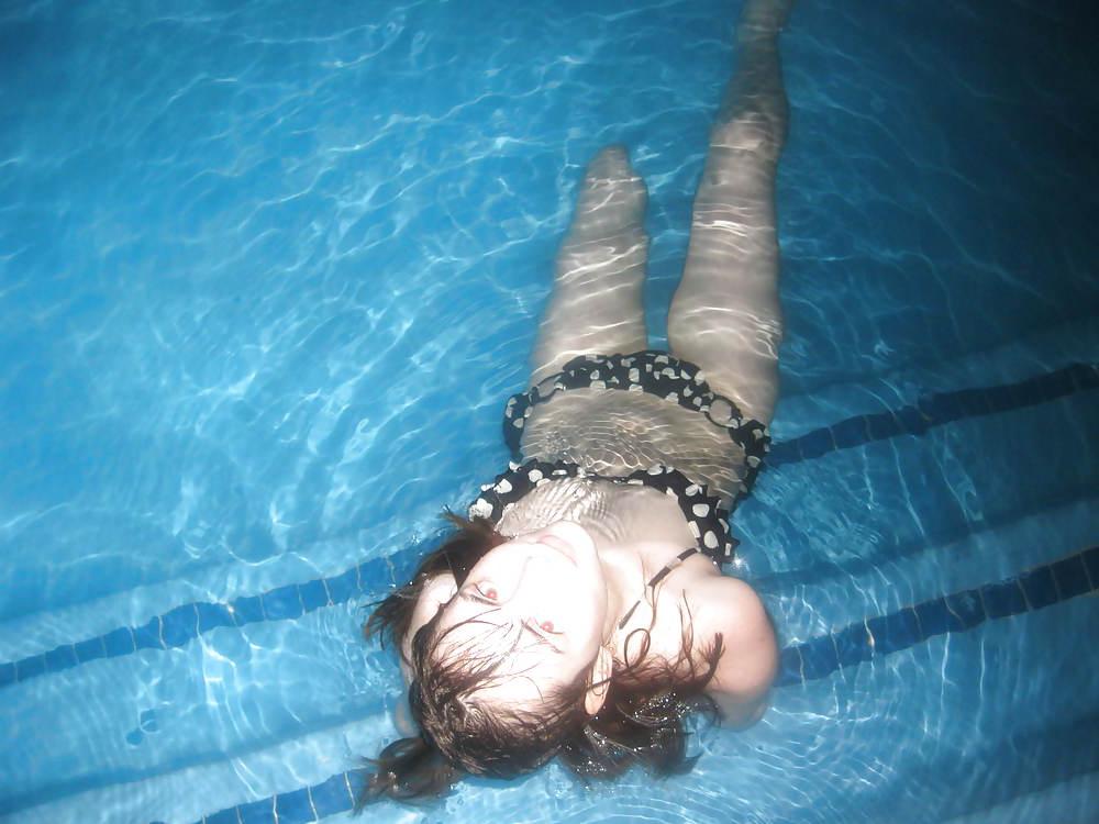 9P Swimming with AW.